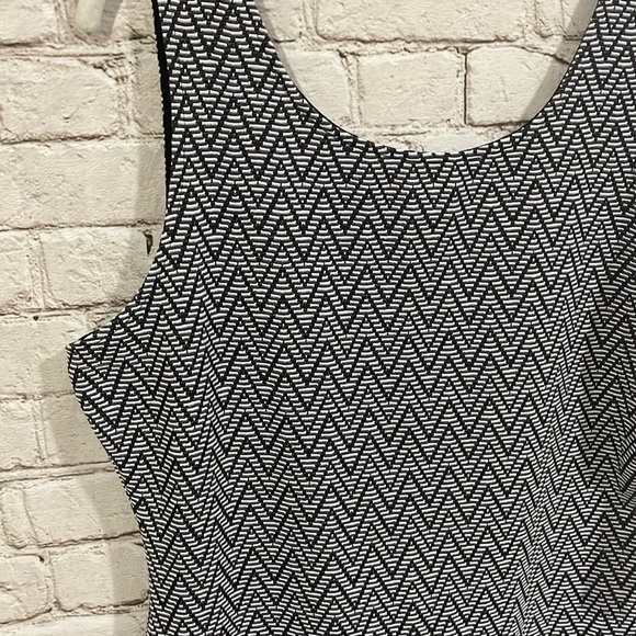 RD Style Stitch Fix Gia Textured Midi Knit Dress Large Purple - Picture 2 of 7